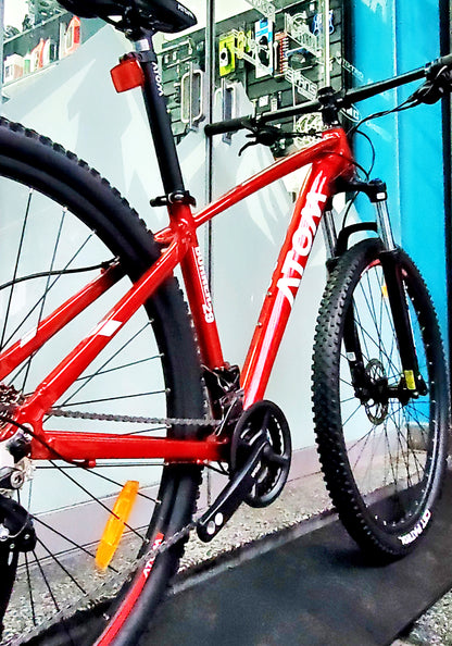 Bicicleta ATOM BURNER Gloss 29, Talla 16", Rojo Vino.